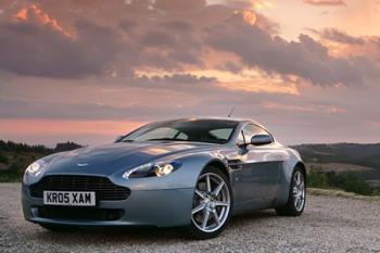 Aston Martin AMV8 Vantage